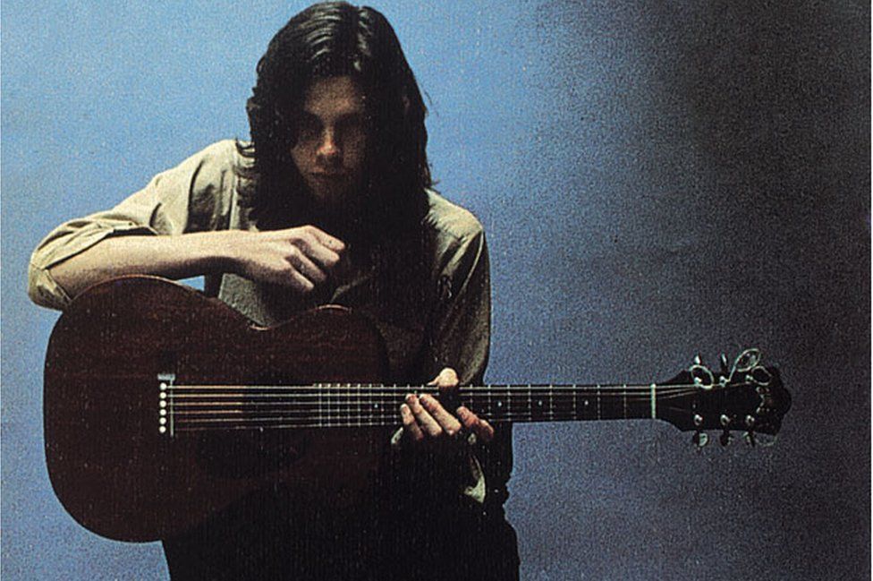 Discovering Nick Drake’s Bryter Layter: A&nbsp;Review